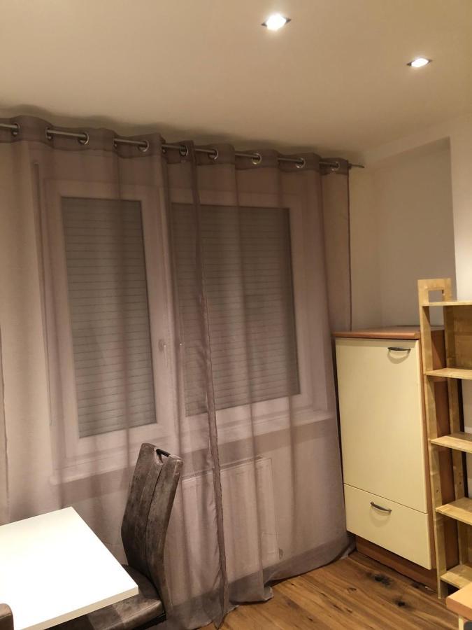 Nina Apartment Вінер-Нойштадт Екстер'єр фото